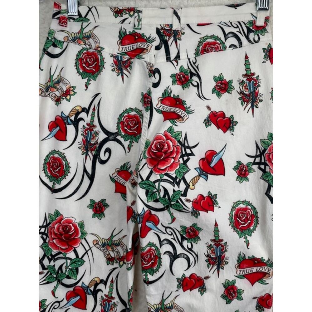 ESCADA vintage tatoo print pants with roses and hearts. - Picture 4 of 10